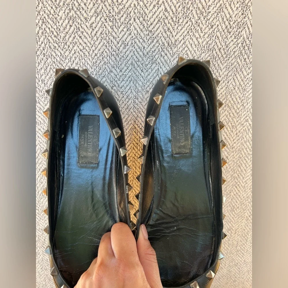 Rockstud Pointed Toe Ballerina Flat - Picture 13 of 15